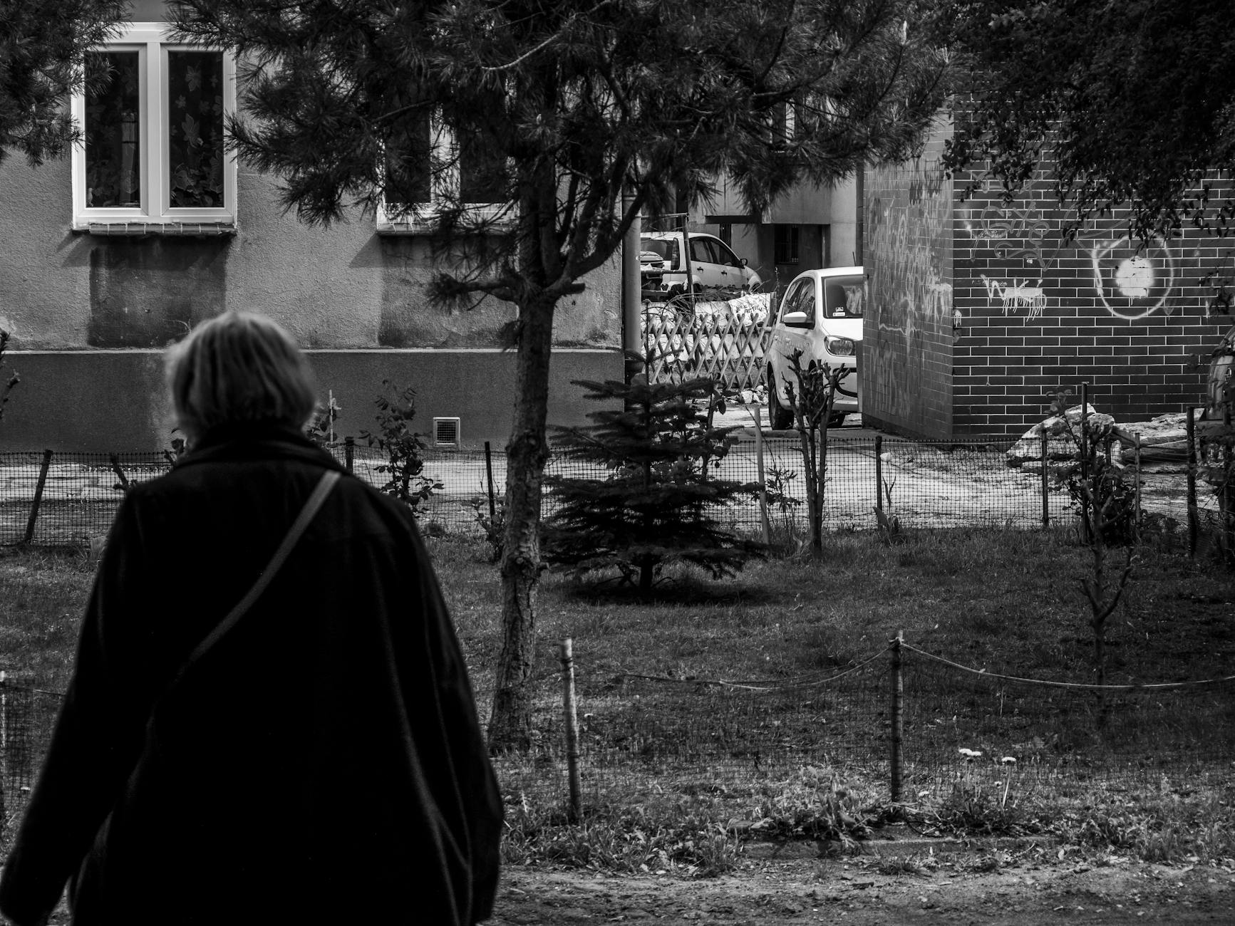 Malowniczy widok na Ustroń z otaczającymi go górami Beskidu Śląskiego.